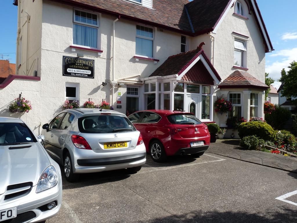 Cornerways Guest House Llandudno Esterno foto